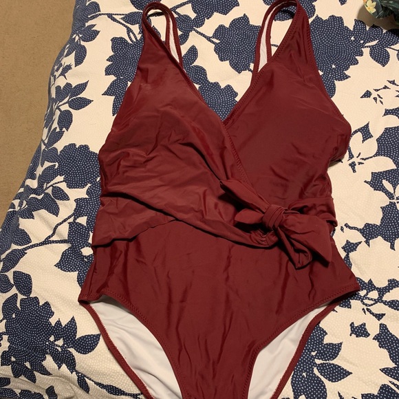 Maroon one piece swim suit. Size Large. - Picture 1 of 1